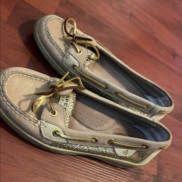 Sperry Angelfish gold sequins 💛 - Picture 2 of 7